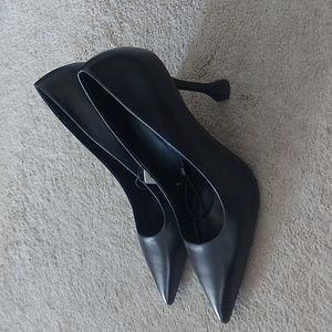 Zara black heels size 7.5